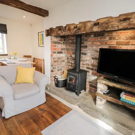 Darling 2-bed * York